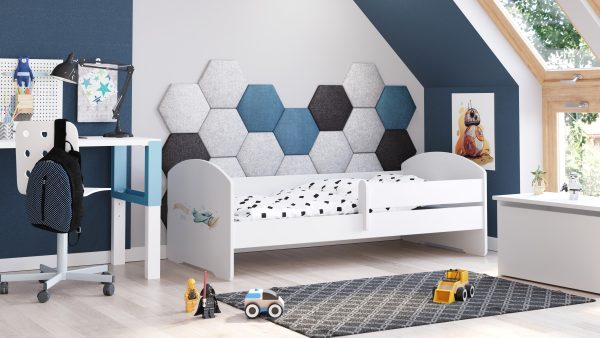 Luk - single bed 140x70 with children's graphics